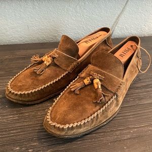 Gucci suede tassel moccasin